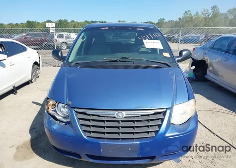 2007 Chrysler Town & Country Lx z USA, uszkodzony, nr VIN 2A4GP44R97R353793
